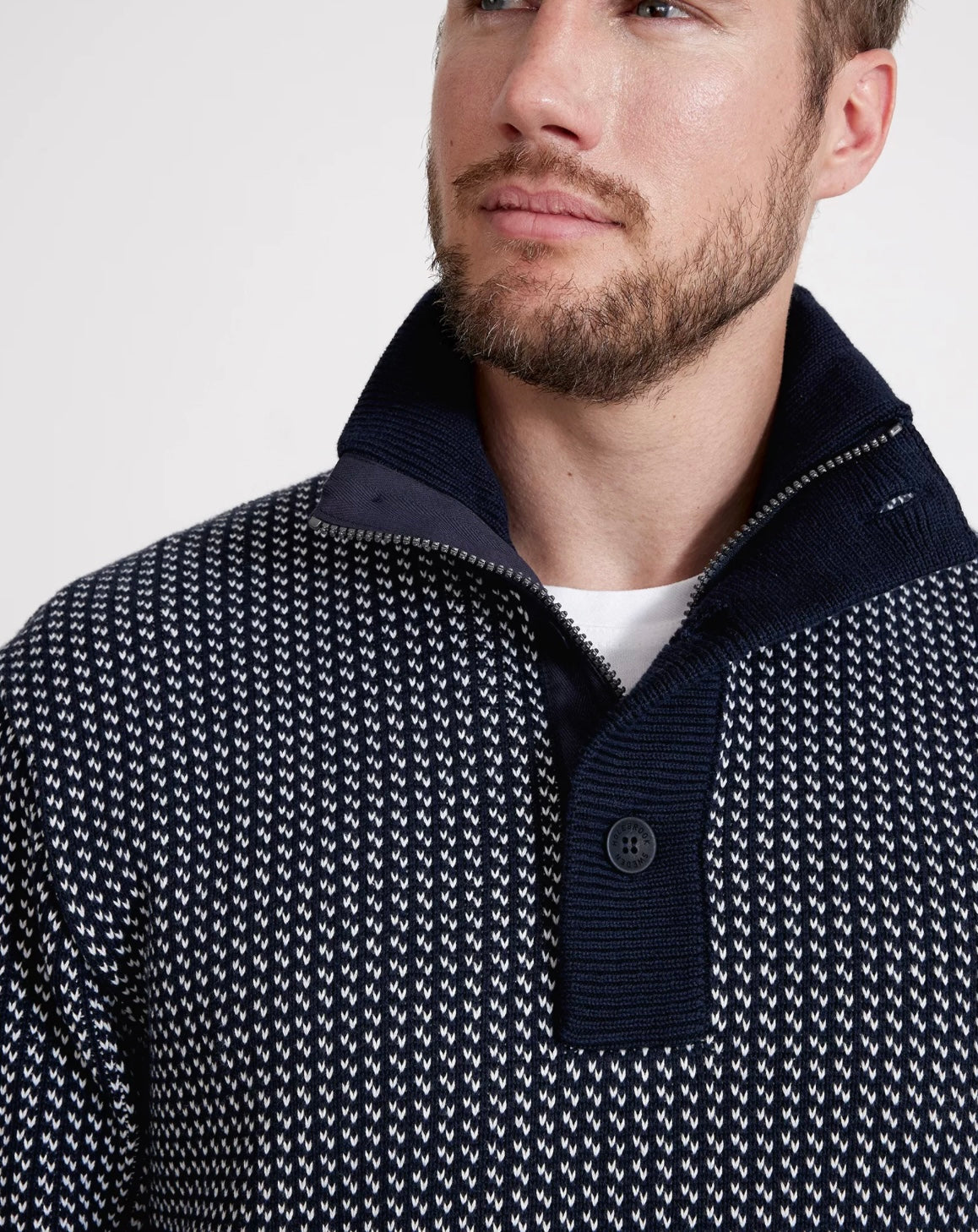 Ingvar T Neck Windproof Sweater